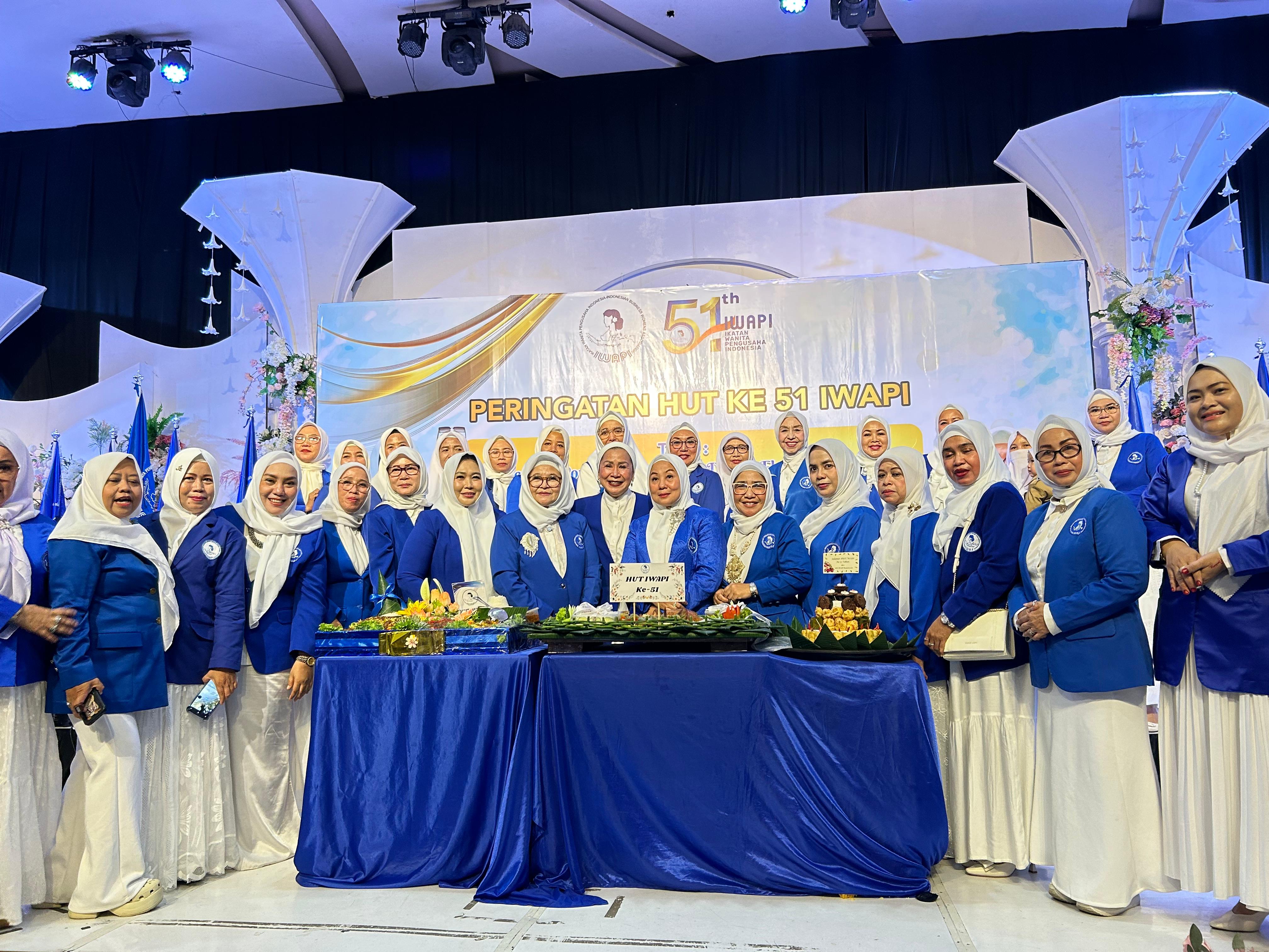 HARI JADI:Kegiatan peringatan HUT ke-51 IWAPI Kalsel yang digelar di Lima Rasa Restaurant, Selasa (1/2/2026).