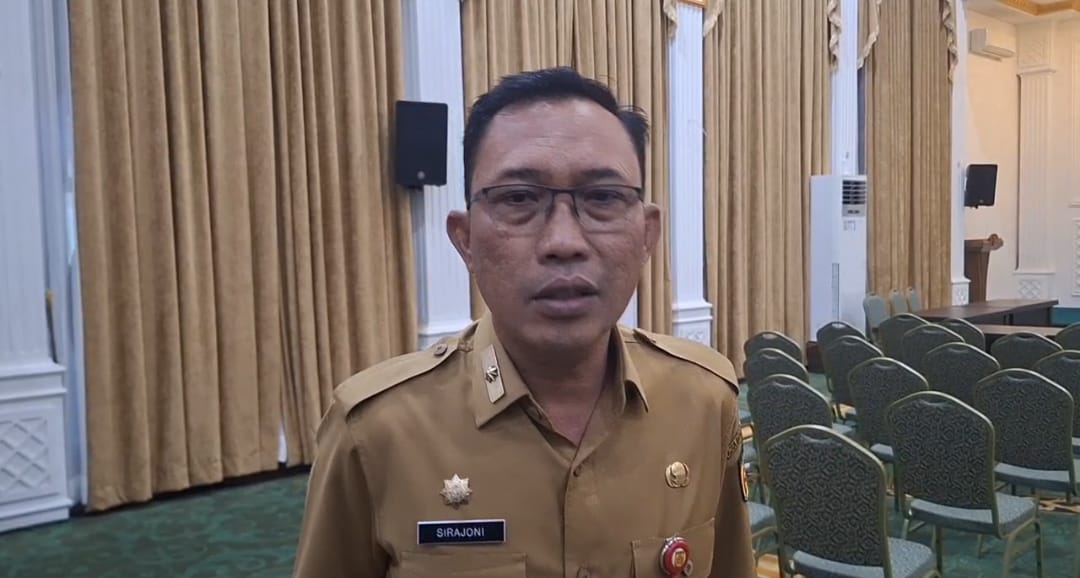 Sekda Banjarbaru Sirajoni menyoroti tunggakan pajak kendaraan dinas.
