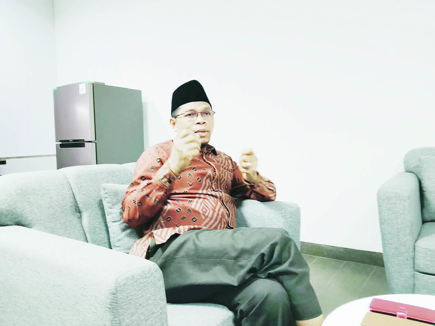 Wakil Ketua DPRD Kota Banjarmasin, Mathari.