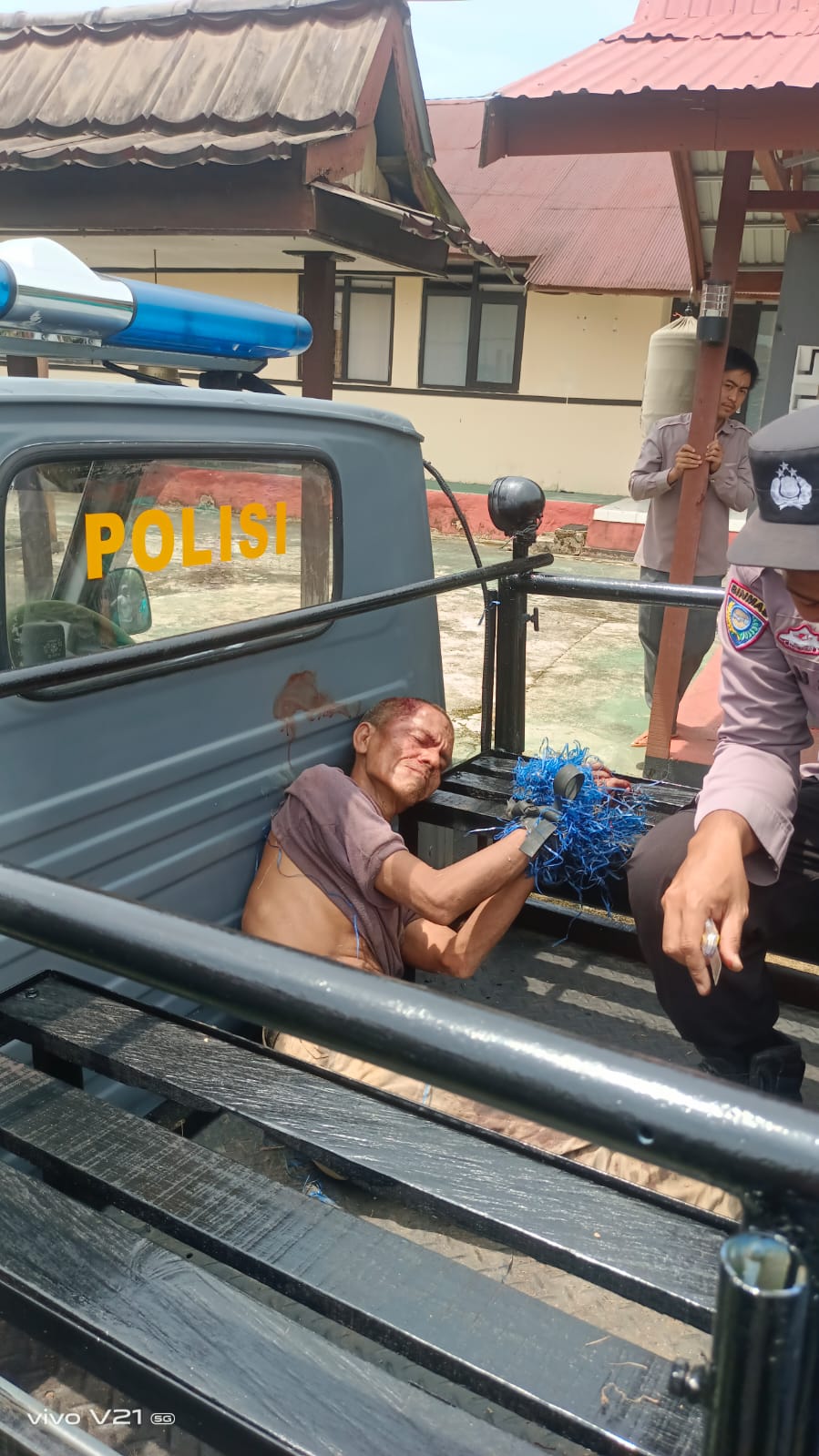 Pelaku penganiayaan sepasang suami istri, yang diduga ODGJ diamankan petugas