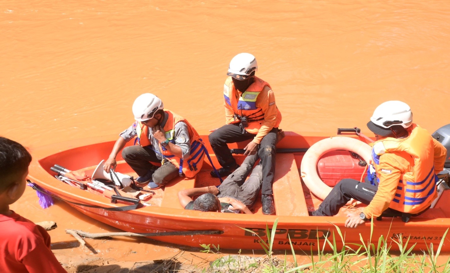 DESTANA: BPBD Banjar gelar simulasi Destana di Desa Kiram, latih warga hadapi banjir dan cuaca ekstrem bersama PMI, PLN, dan BUL.