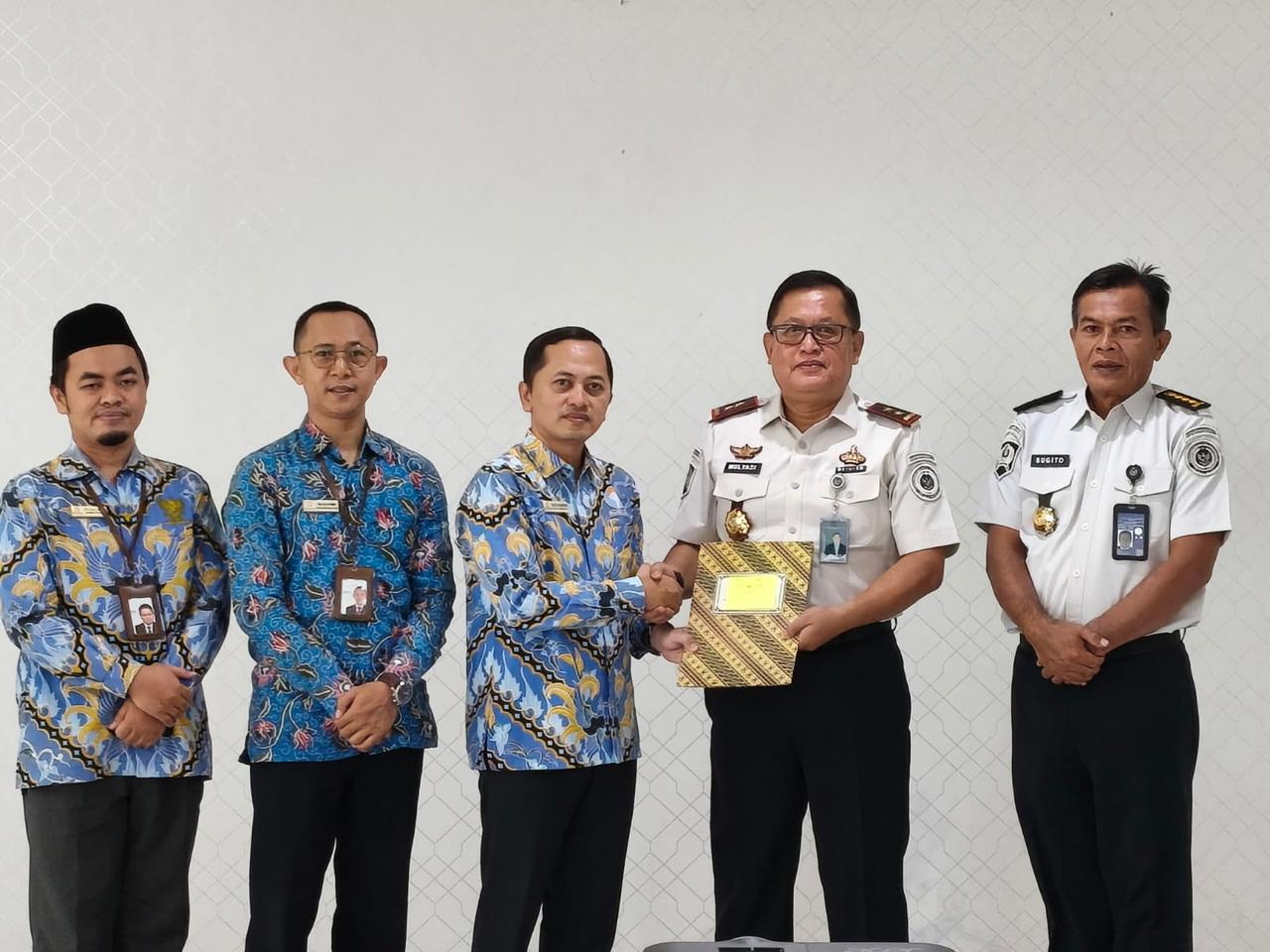 ANGKA TURUN: Hasil penilaian Maladministrasi Penyelenggaraan Pelayanan Publik 2025 menunjukkan kualitas pelayanan masih tergolong baik meskipun angkanya turun.(Foto: Hadi untuk Radar Banjarmasin)