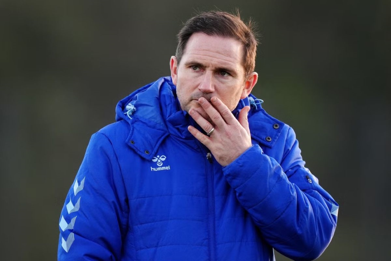 PROMOSI: Pelatih Conventry City, Frank Lampard selangkah lagi membawa klubnya promosi ke Premier League musim depan.