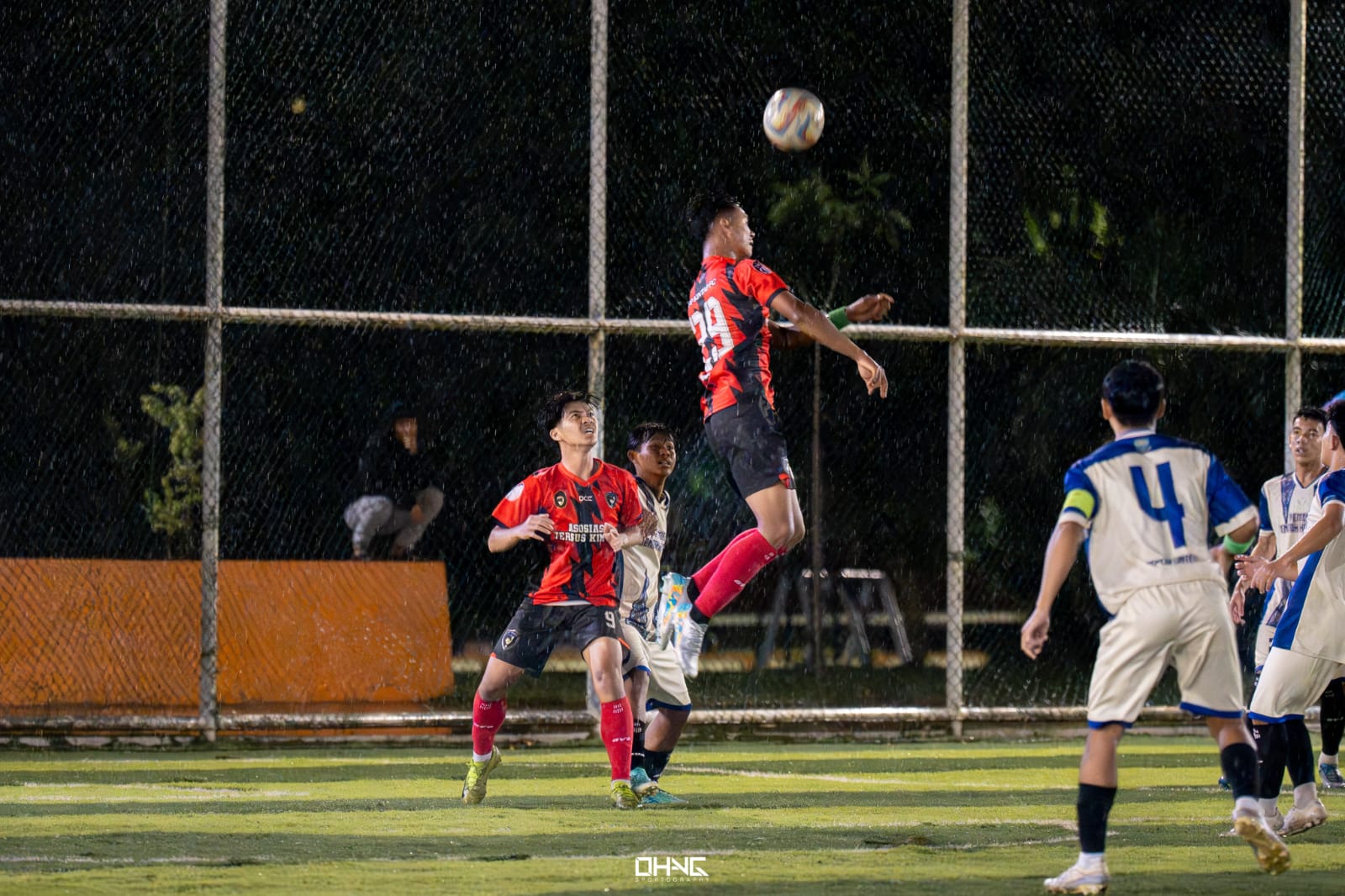 INAL : Tim UPP Kintap saat mengalahkan Bentok United di laga semi final dengan skor 2-0. 