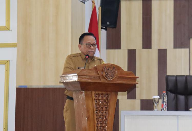 Kepala Dinas Sosial Tapin, Syafrudin menjelaskan tentang kasus bayi yang di buang tahun 2025, yang sekarang dalam proses adopsi. 