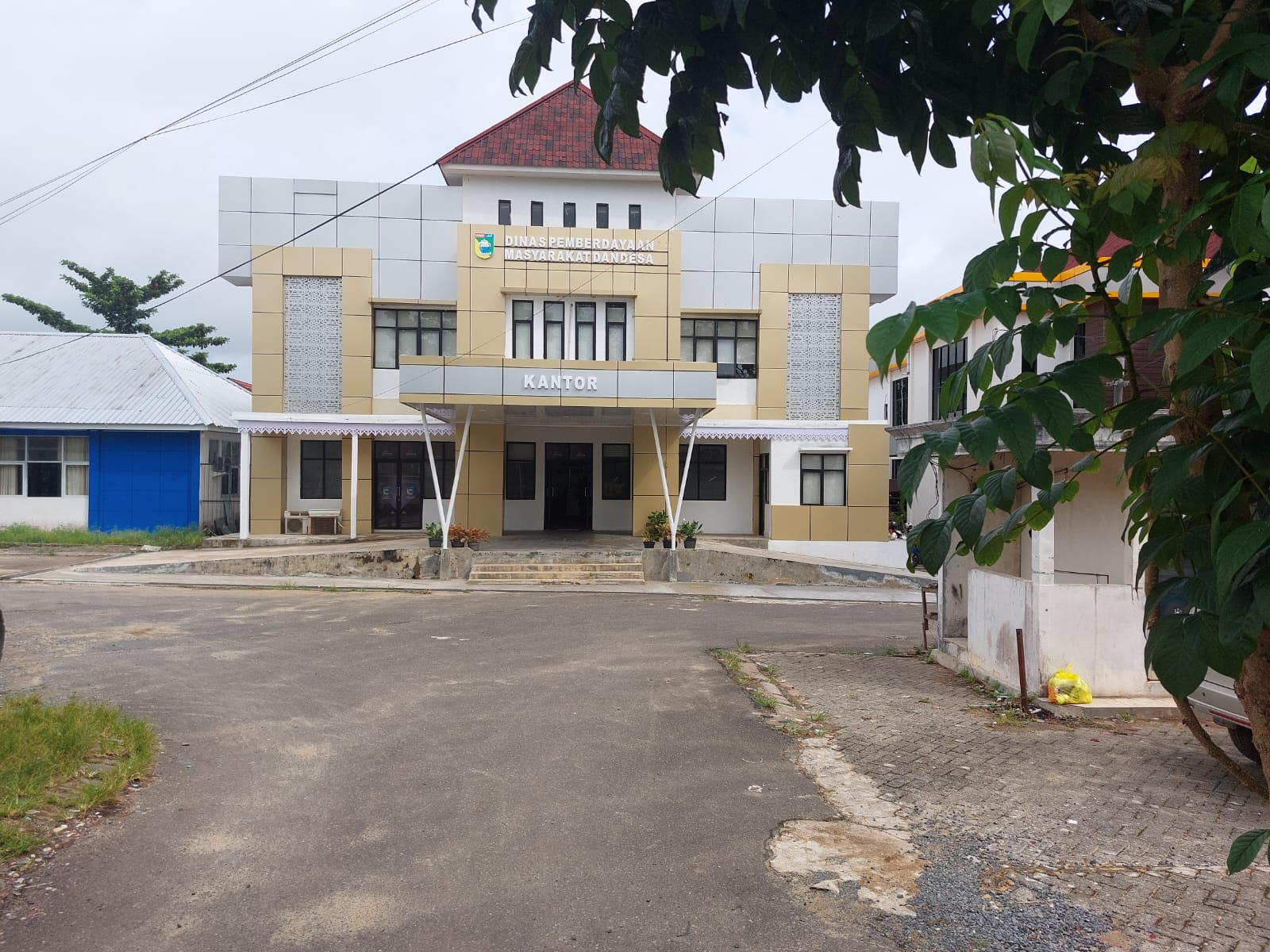 Kantor Dinas PMD Tala di Jalan Hadji Boejasin Pelaihari. PMD menyatakan masih akan mengkaji aturan yang berlaku sebelum mengambil langkah lanjutan.