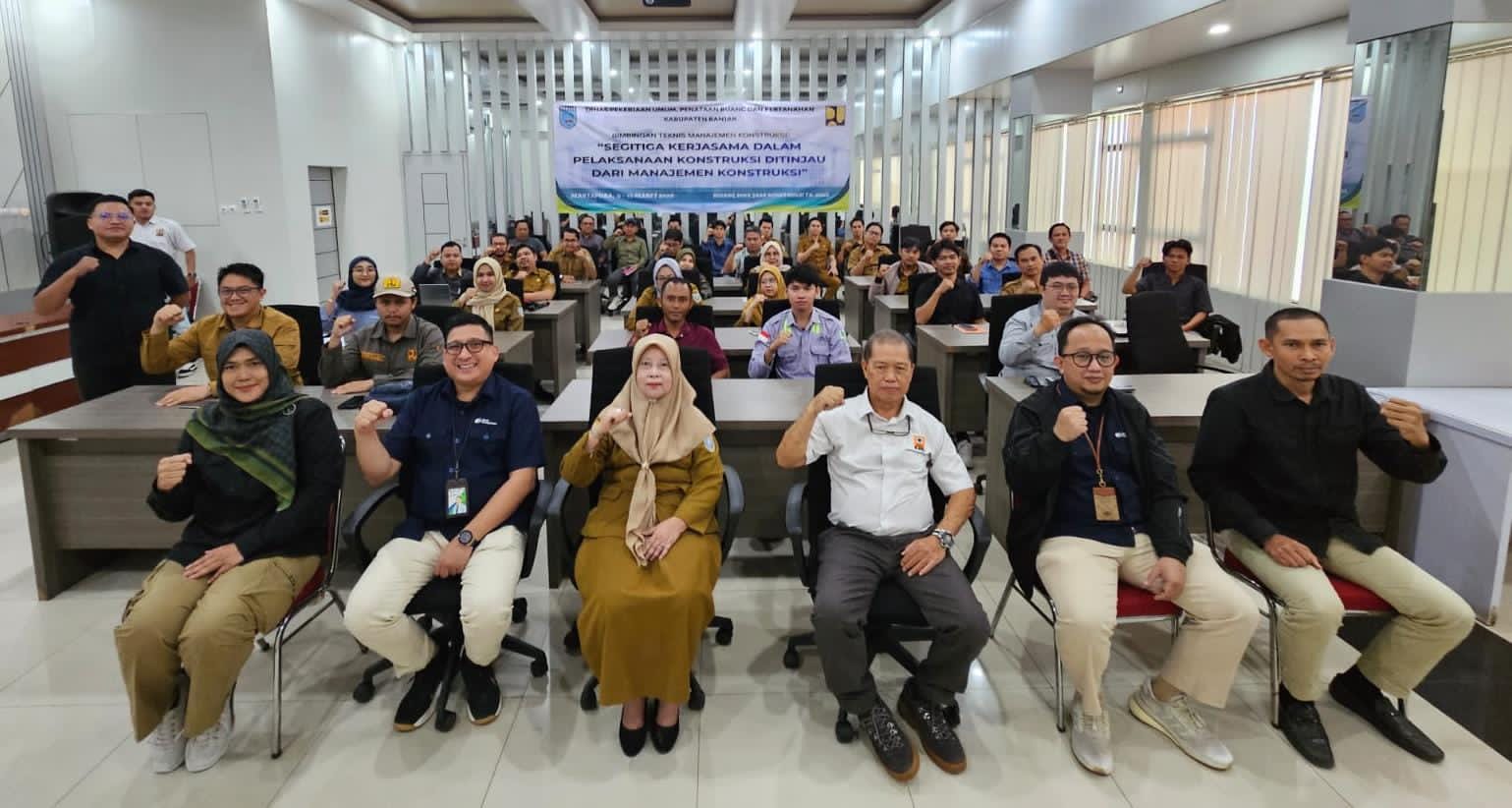 SOSIALISASI:Kegiatan sosialisasi perlindungan pekerja jasa konstruksi di Aula Lantai III Dinas PUPRP Kabupaten Banjar, Selasa (10/3/2026)  