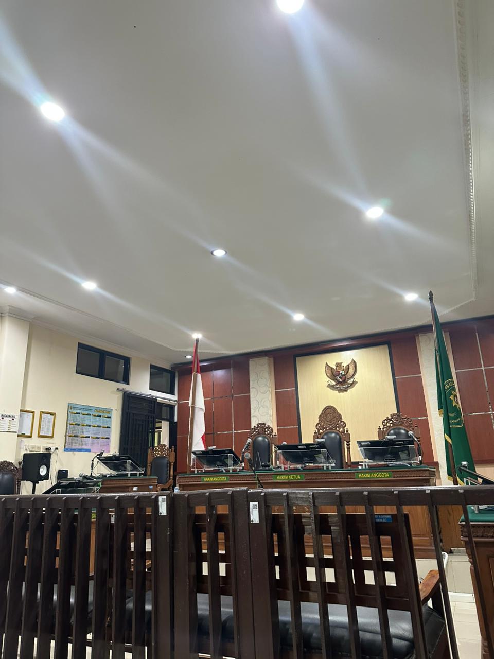 SIDANG: Suasana sidang pembunuhan di kabupaten Banjar.