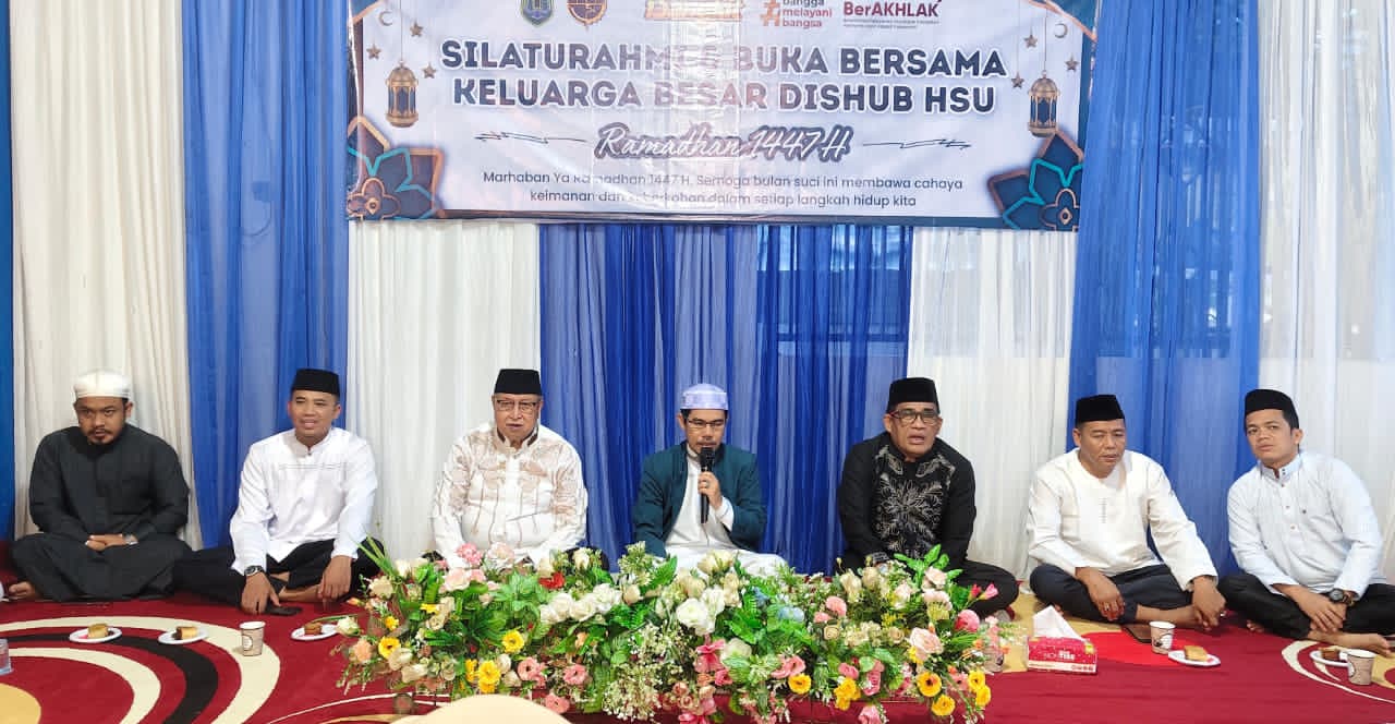 MOMEN:Bupati Kabupaten HSU, H Sahrujani menghadiri silaturahmi dan buka puasa bersama keluarga besar Dishub HSU, Minggu (15/3/2026).