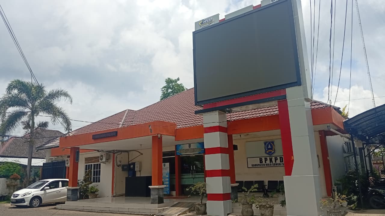 GEDUNG: Badan Pengelola Keuangan dan Pendapatan Daerah HSS sudah cairkan THR bagi para pejabat dan ASN Pemkab HSS.