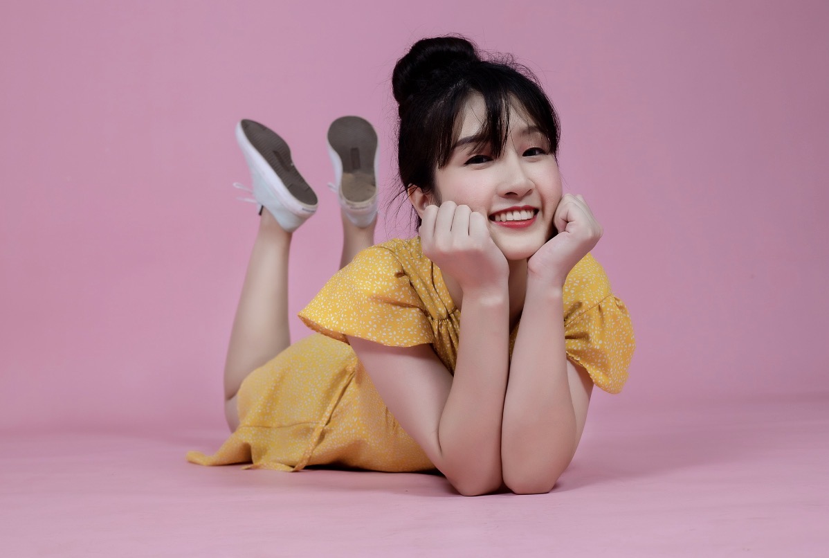 CUTE: Bertubuh mungil bukan menjadi halangan untuk tampil stylisth. (Foto: Freepik)
