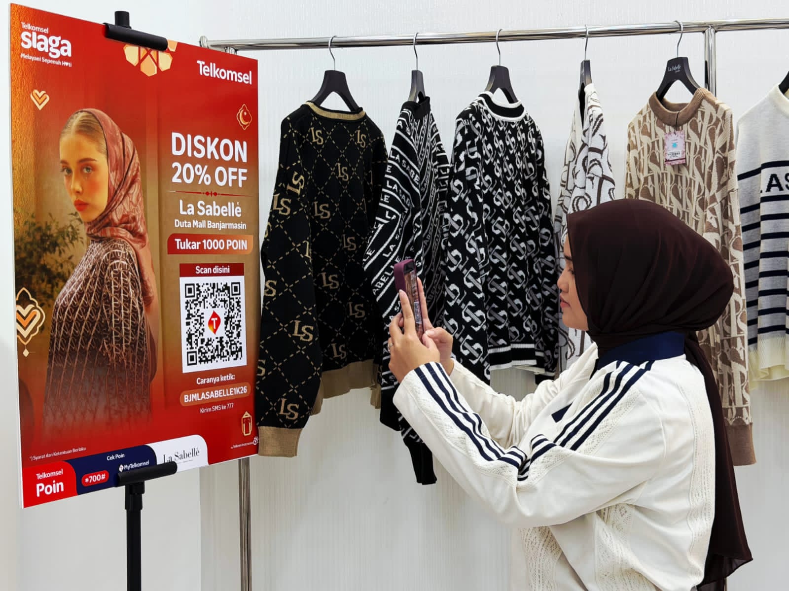 PELANGGAN: Pelanggan Telkomsel dimanjakan lewat Telkomsel Poin  