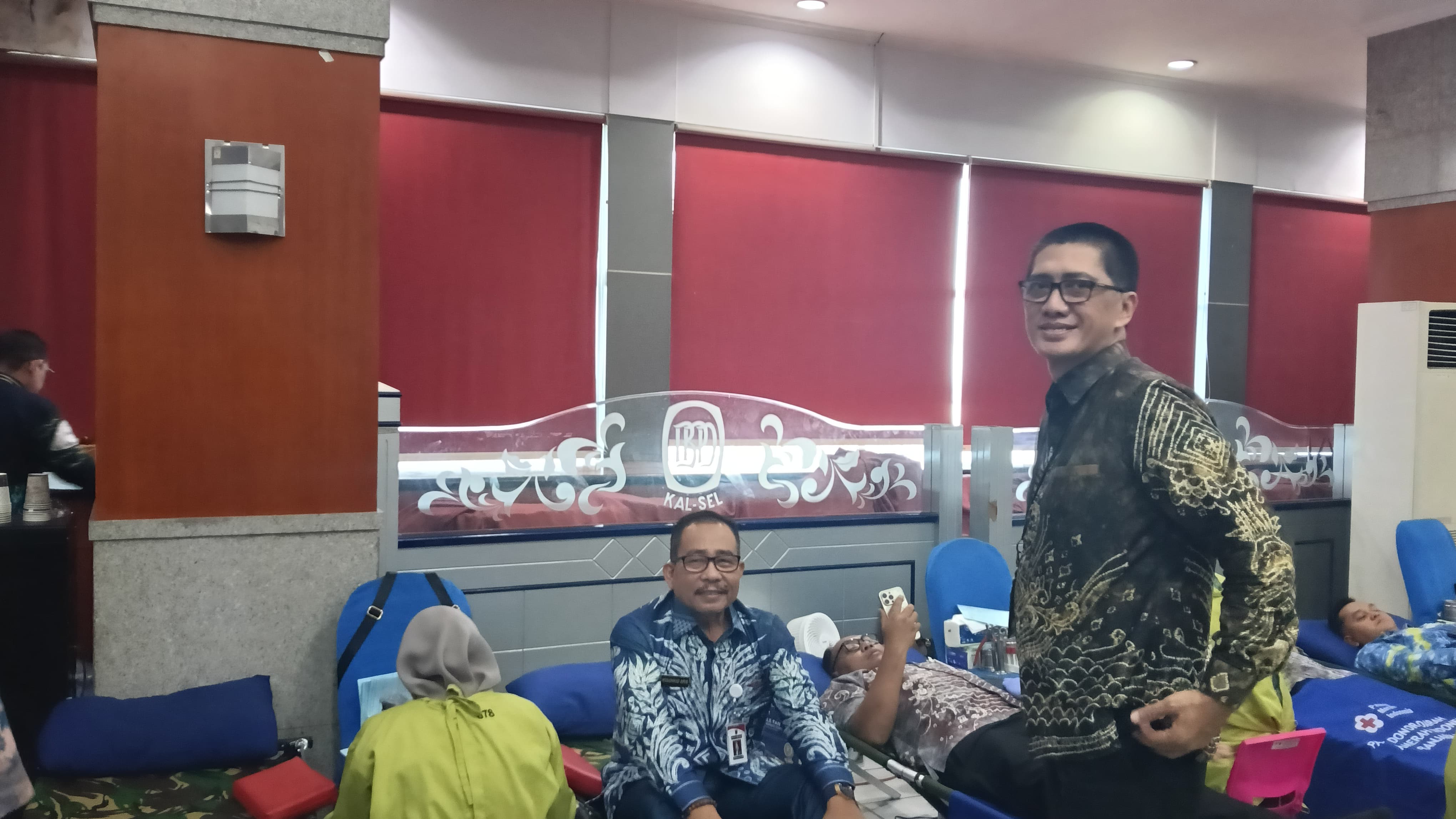 KEPEDULIAN SOSIAL:Kegiatan donor darah yang digelar Bank Kalsel dalam rangkaian ulang tahun ke-62, Rabu (23/3/2026).   