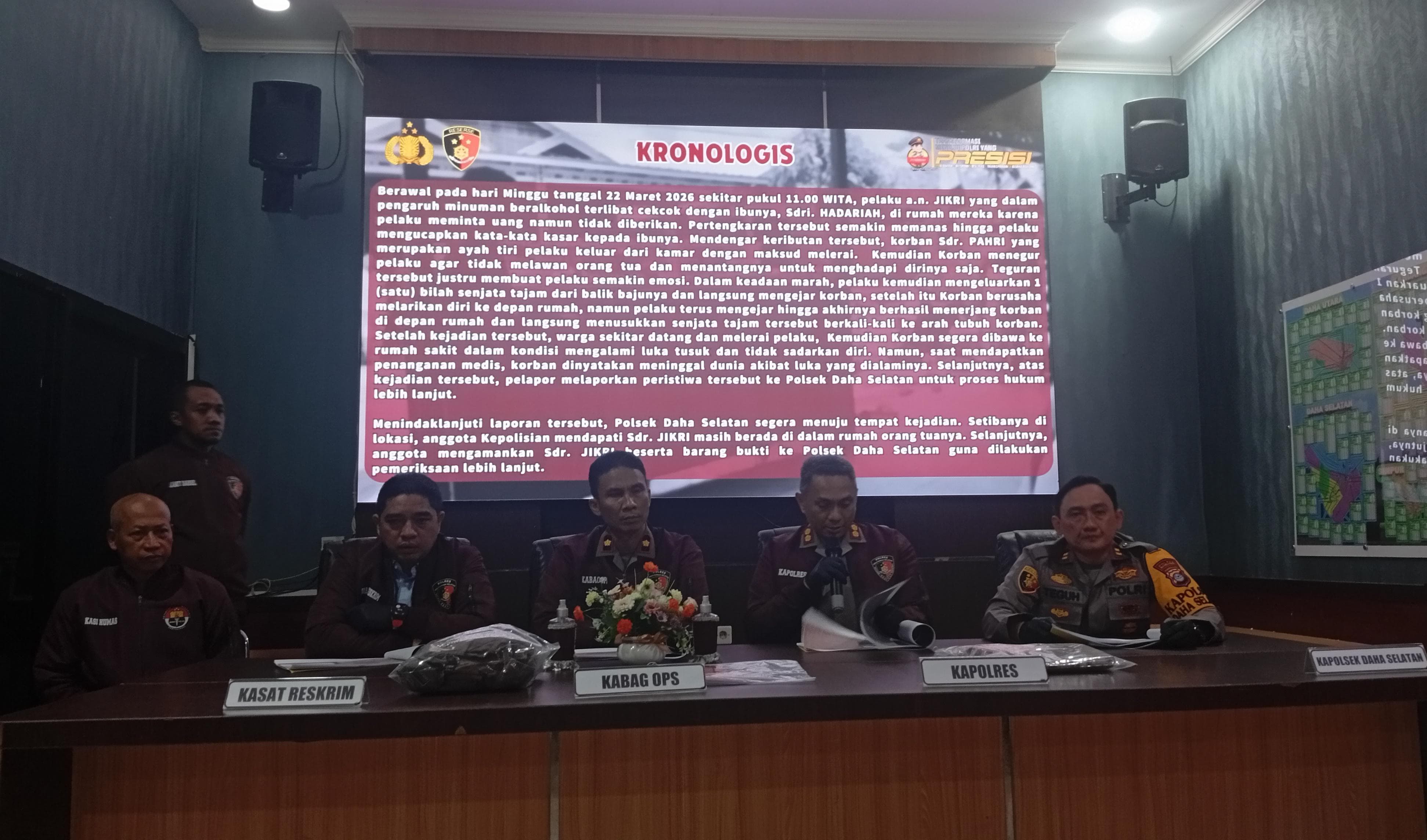 PERINGATAN: Polres HSS tegaskan peringatan untuk jauhi budaya membawa sajam dan minum miras oplosan. (Foto: M. Padil Ihsan/Radar Banjarmasin)