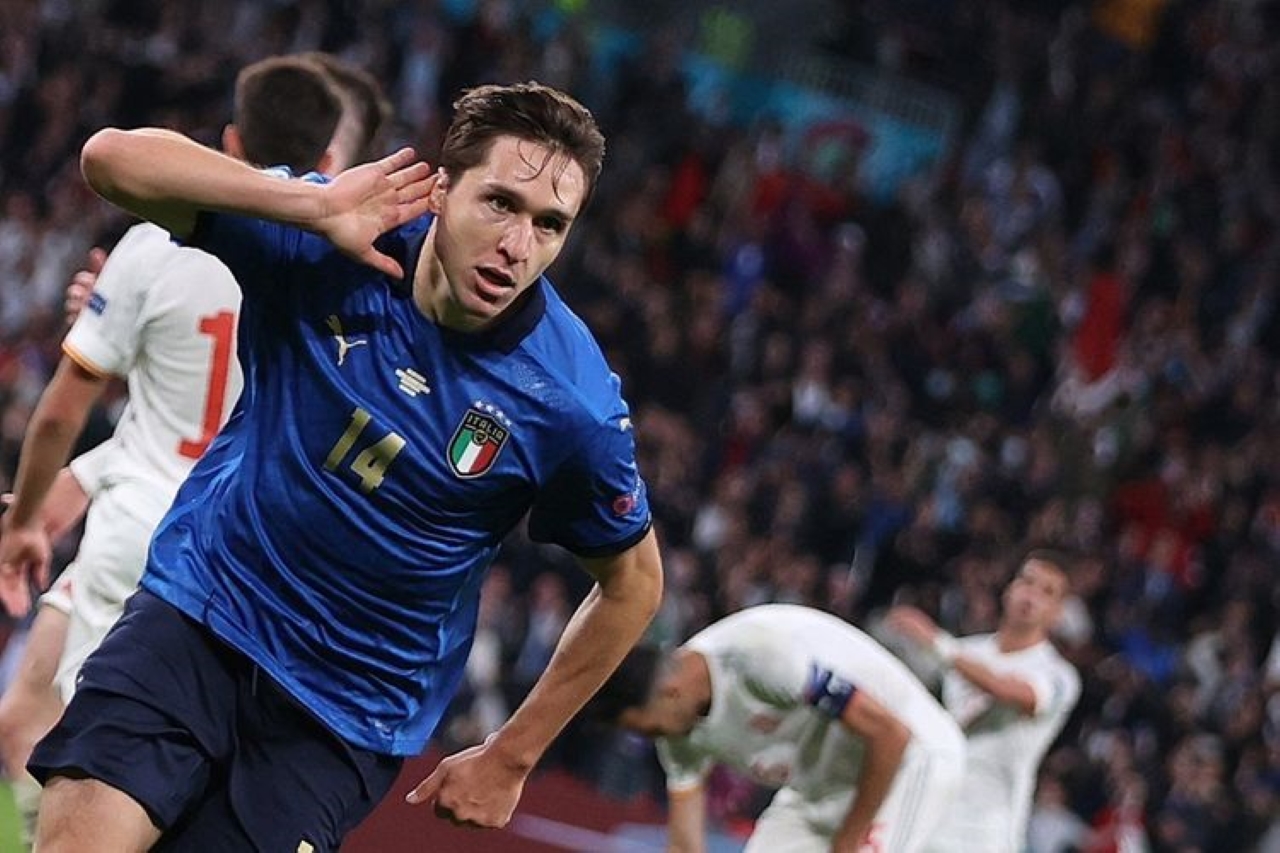 MUNDUR: Gelandang serang Italia, Federico Chiesa mundur dari skuad timnas. 