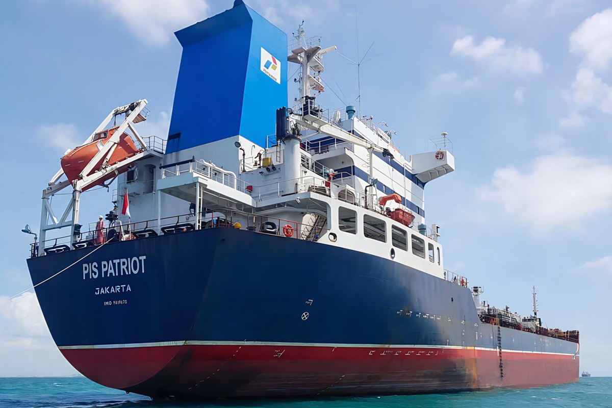 MASIH TERTAHAN: Ilustrasi Kapal Pertamina International Shipping. Sampai saat ini Iran belum memberikan izin untuk dua kapal tanker milik pertamina melintasi Selat Hormuz. 