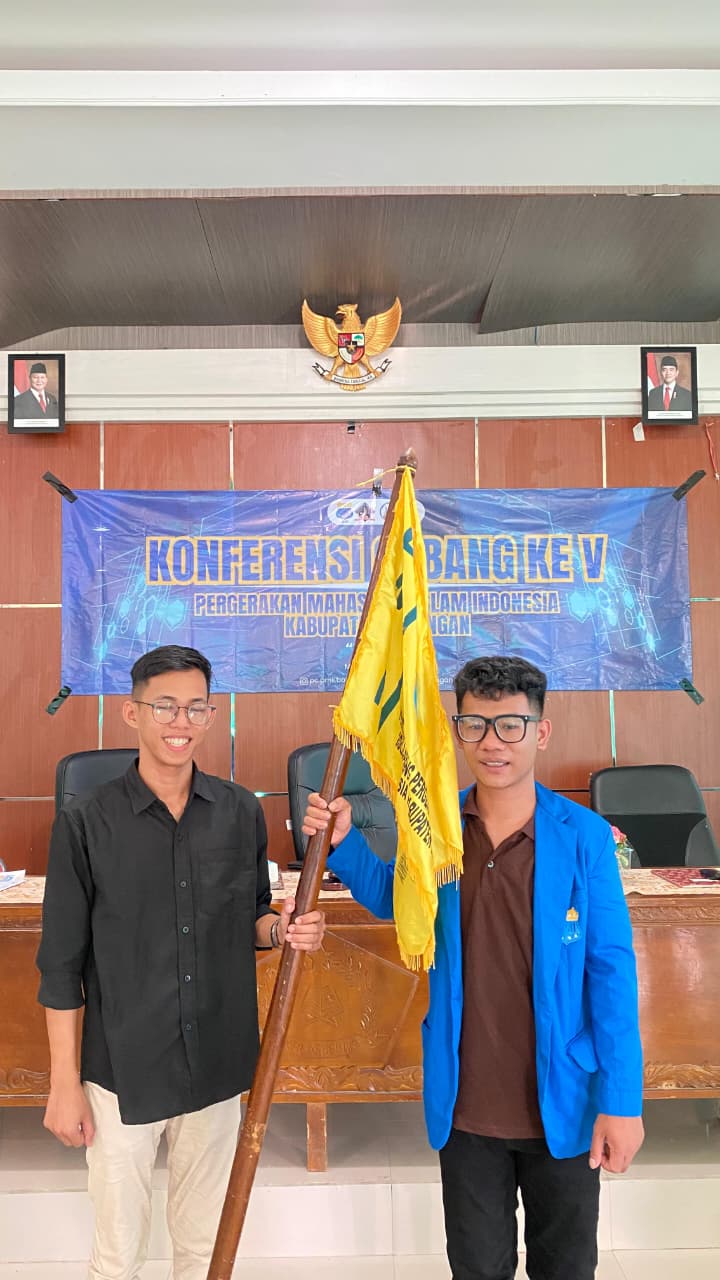 PENGGANTI: Alfiannoorrahman saat ditetapkan sebagai Ketua PC PMII Balangan masa khidmat 2026-2027 dalam Konfercab V di Paringin.