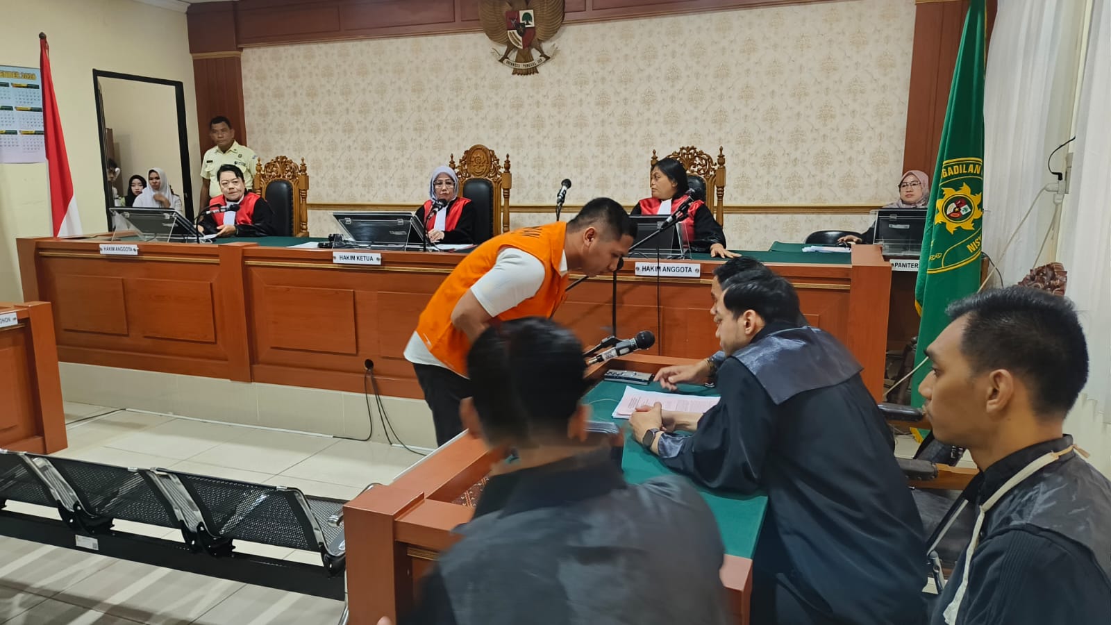 Muhammad Seili, mantan anggota Polri berpangkat Bripda yang dipecat tidak dengan hormat, menjalani sidang perdana di Pengadilan Negeri (PN) Banjarmasin, Selasa (31/3). 