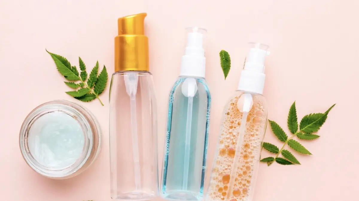 MERESAP: Skincare berbasis air cenderung mudah meresap di kulit. (Foto: Freepik)