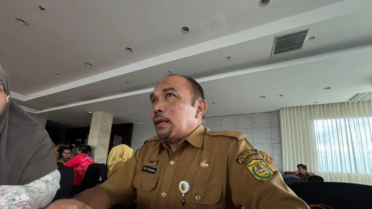 SIAPKAN PANSEL: Plt Sekda Kota Banjarmasin Dolly Syahbana telah berkoordinasi dengan Sekdaprov Kalsel Muhammad Syarifuddin. | Foto: Zulvan Rahmatan/Radar Banjarmasin