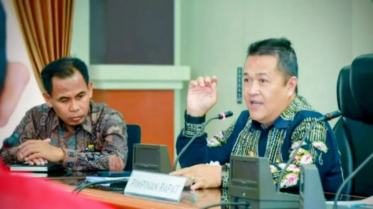 SUMBER: Sekda Kabupaten HSU H Adi Lesmana, mewakili Bupati HSU H Sahrujani. (Foto: M.Akbar/Radar Banjarmasin)&nbsp;