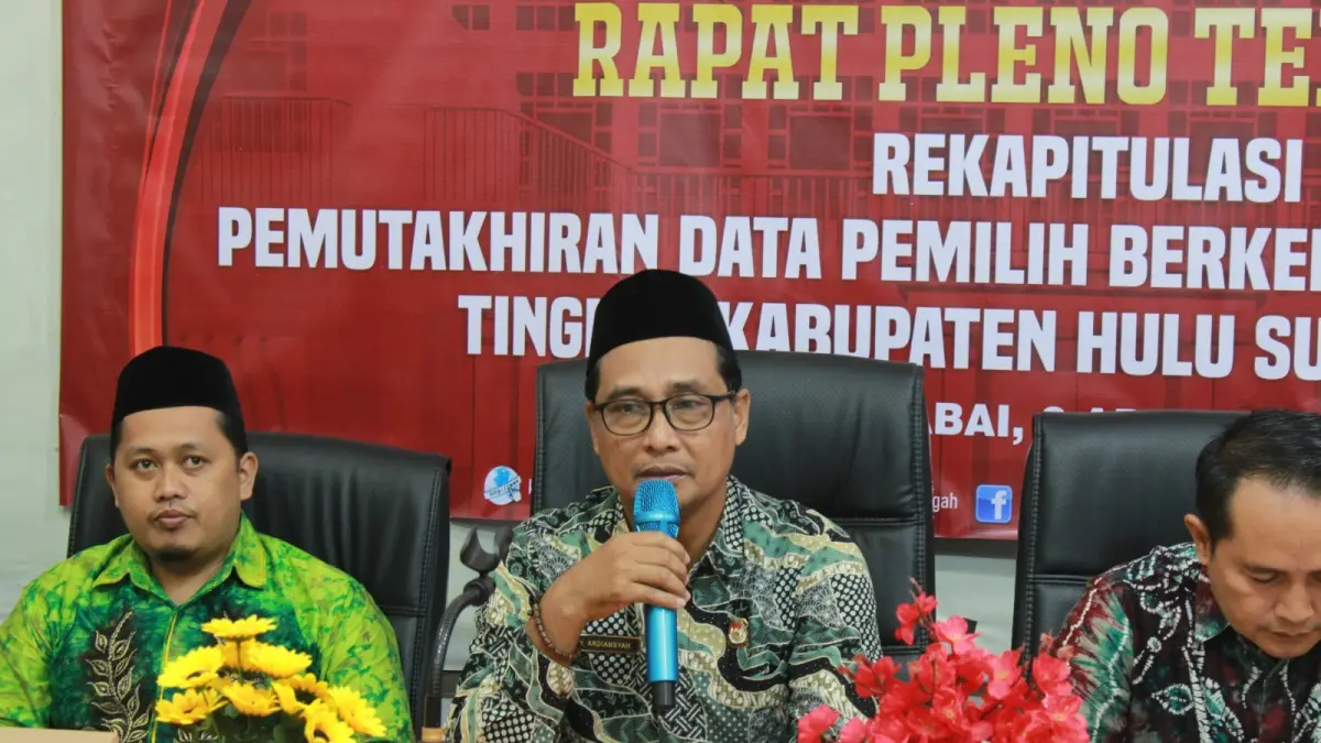 PLENO: KPU HST gelar rapat pleno pemutakhiran data pemilih 2026, Kamis (2/4/2026).