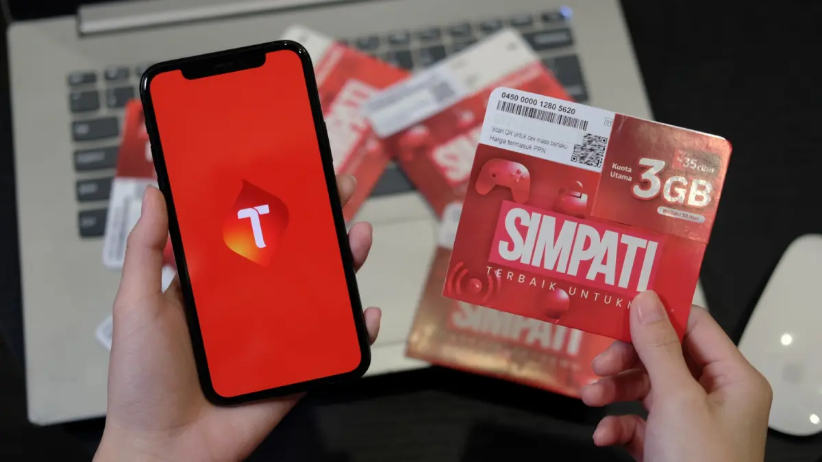 DIBANTU: Pelanggan Telkomsel bisa tetap terhubung meski kuota habis.(Foto: Telkomsel)&nbsp;&nbsp;