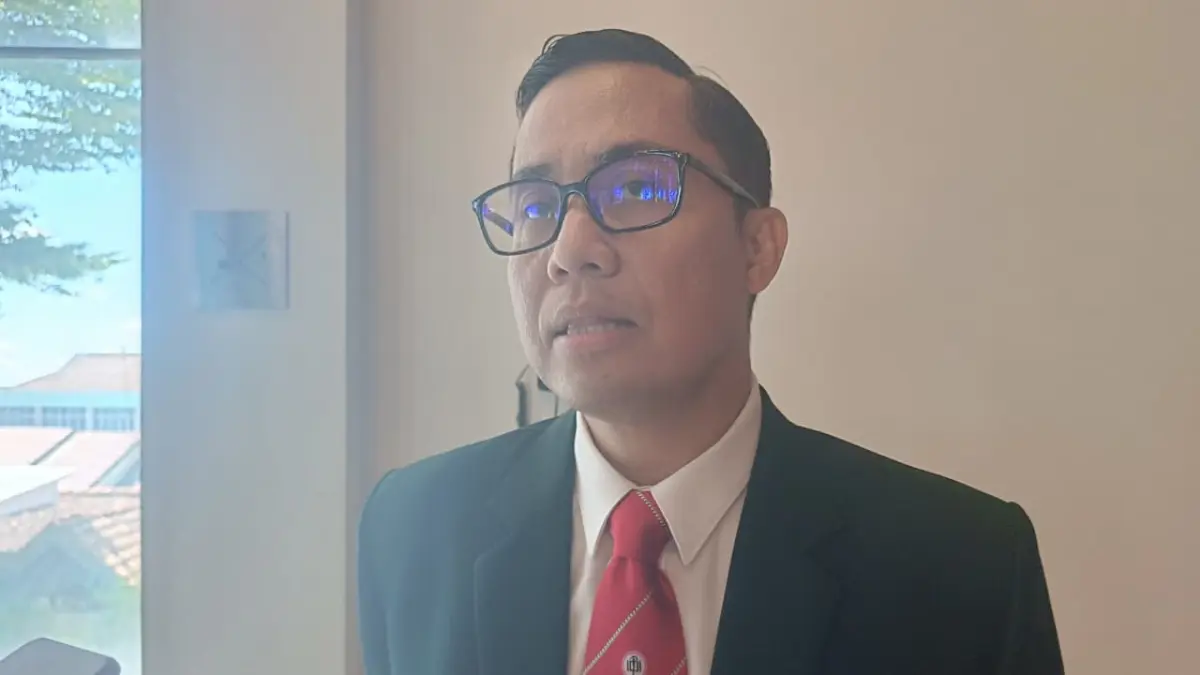 BICARA: Direktur Utama RSD Idaman, Dr Danny Indrawardana saat dikonfirmasi mengenai teguran Kemenkes terkait integrasi data RME.