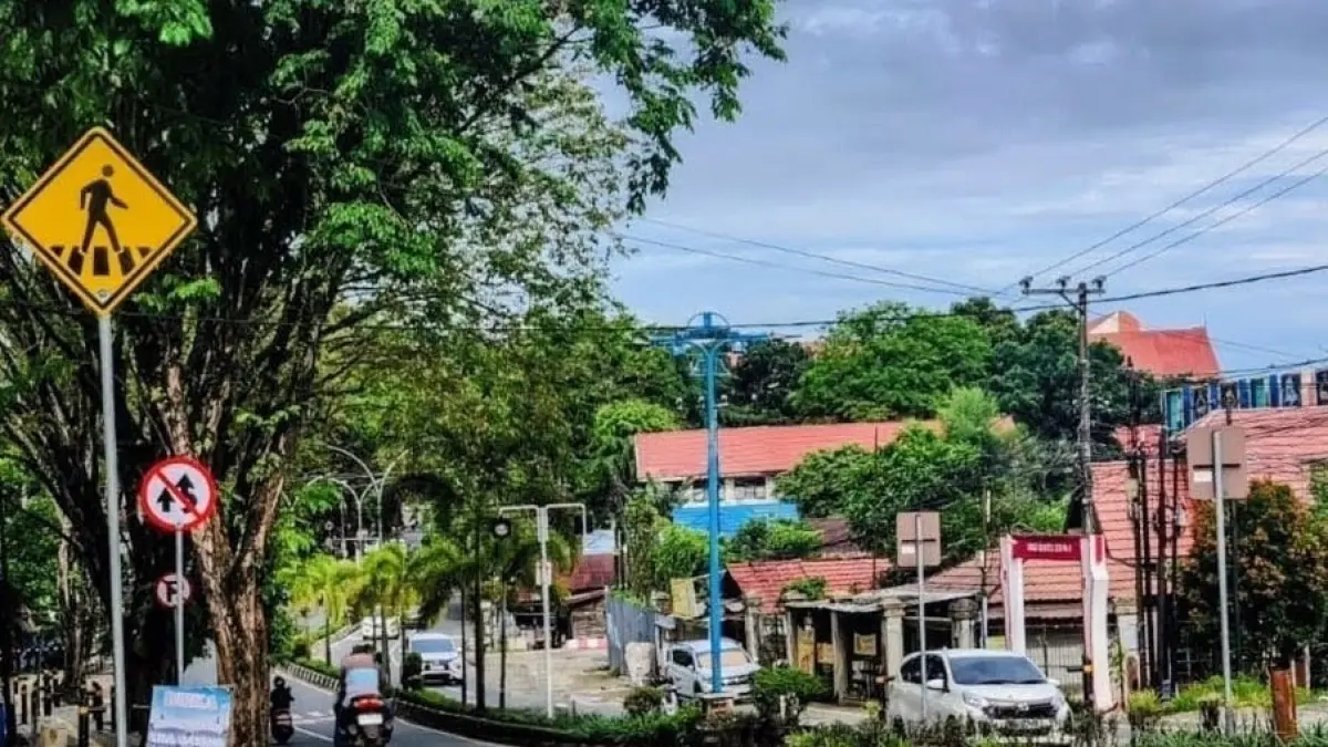 LOKASI BARU: Jalan Panglima Batur yang kini menjadi lokasi baru CFD di Banjarbaru.&nbsp;
(M FADLAN ZAKIRI/RADAR BANJARMASIN)&nbsp;