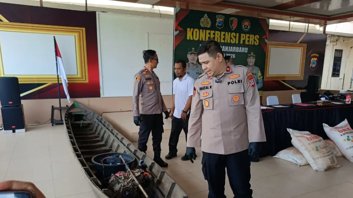 SITA KELOTOK: Praktik penangkapan ikan ilegal dengan menggunakan alat setrum di Kabupaten Banjar diamankan Polsek Beruntung Baru.