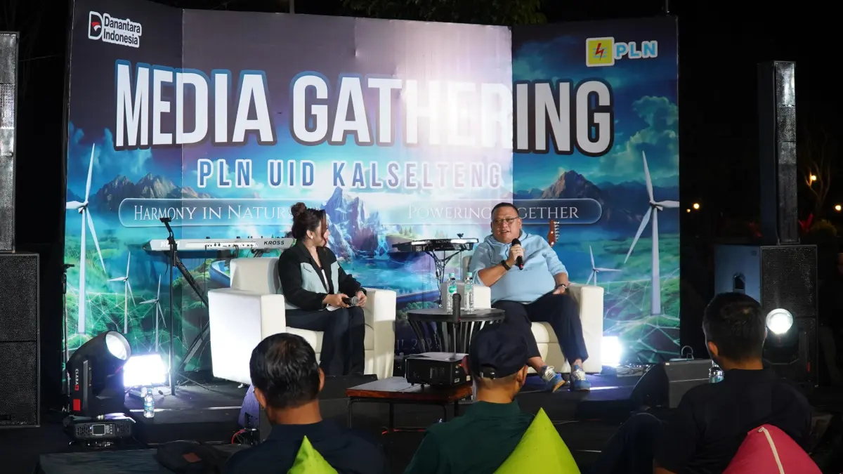 SAMBUTAN: GM PLN UID Kalselteng, Iwan Soelistijono membuka kegiatan media gathering PLN UID Kalselteng 2026 bersama insan pers se-Kalselteng di Kalsel Park, Kiram, Kabupaten Banjar.(Foto: PLN UID Kalselteng)