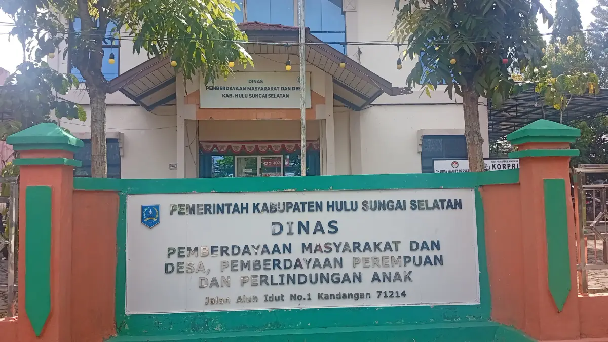 TANGGAPAN: DPMD PPPA HSS berikan tanggapan terkait PP Tunas Nomor 17 Tahun 2025. (Foto: M. Padil Ihsan/Radar Banjarmasin)&nbsp;