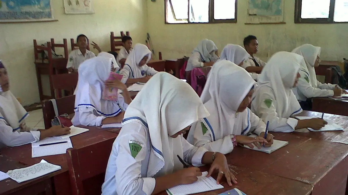 BELAJAR: Aktivitas siswa SMPN 3 Cintapuri Darussalam. (KEMENDIKDASMEN)
