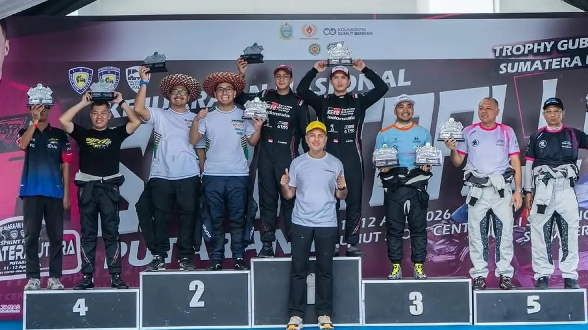 M Fahrezi Fadh bersama tim MAB HRVRT, berduet dengan navigator Respati Adhi berhasil meraih podium kedua. (MAB HRVRT)