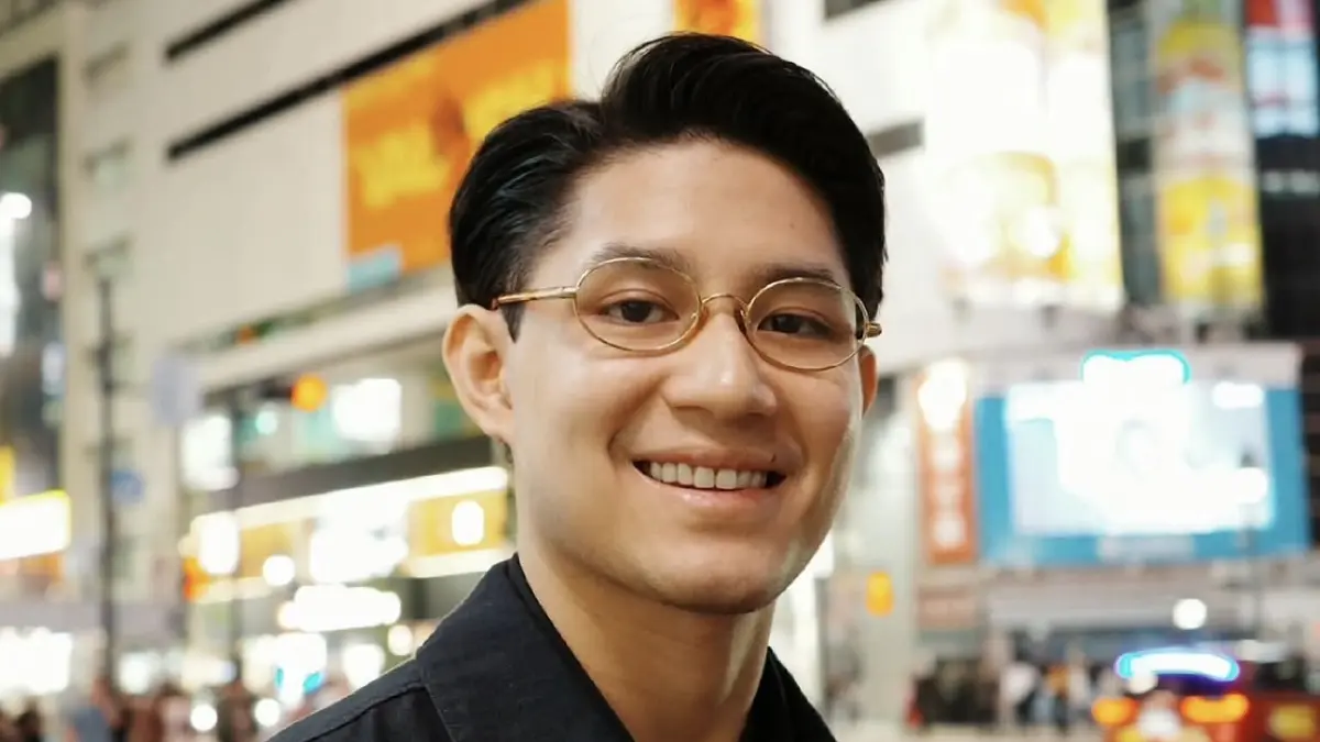 POSTING: Teuku Rassya menanggapi isu yang beredar seputar ibunya yang disebut menjadi undangan. (Foto: Instagram/teukurassya)