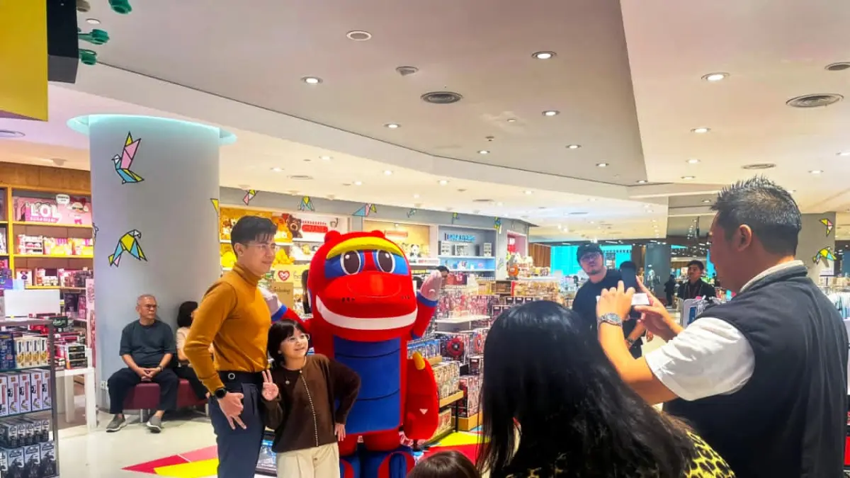 SEMANGAT:Toys Kingdom beri semangat untuk si kecil.(Foto: Raudah Anisya/Radar Banjarmasin)&nbsp;