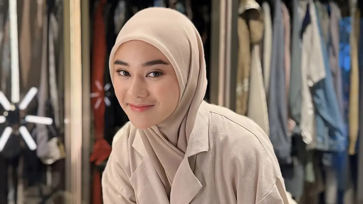 BABAK BARU: Clara Shinta menghadapi babak baru buntut polemik VCS suaminya. (Foto: Instagram/clarashintareal)