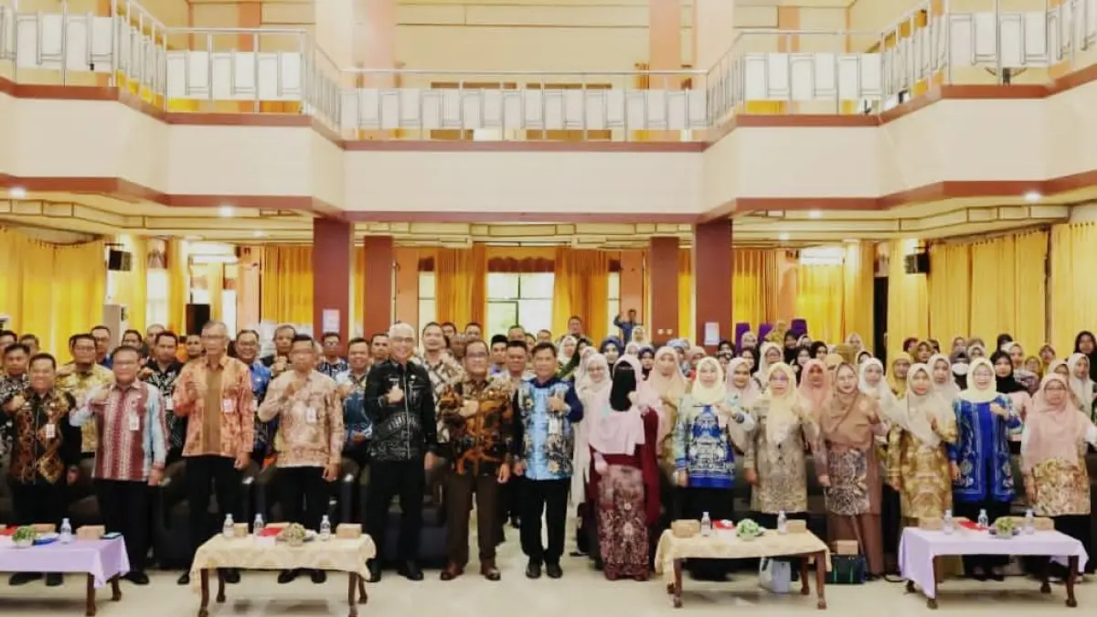 HADIR:Bupati dan Wakil Bupati HSU, H Sahrujani dan Hero Setiawan menghadiri dan membuka Musrenbang Tematik Stunting tingkat Kabupaten HSU di Aula KH Idham Chalid, Kamis (16/4/2026).(Foto: Pemkab HSU)