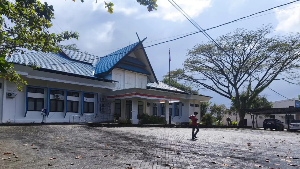 KANTOR: Dinas Komunikasi Informatika Statistik dan Persandian Tanah Bumbu di Batulicin.