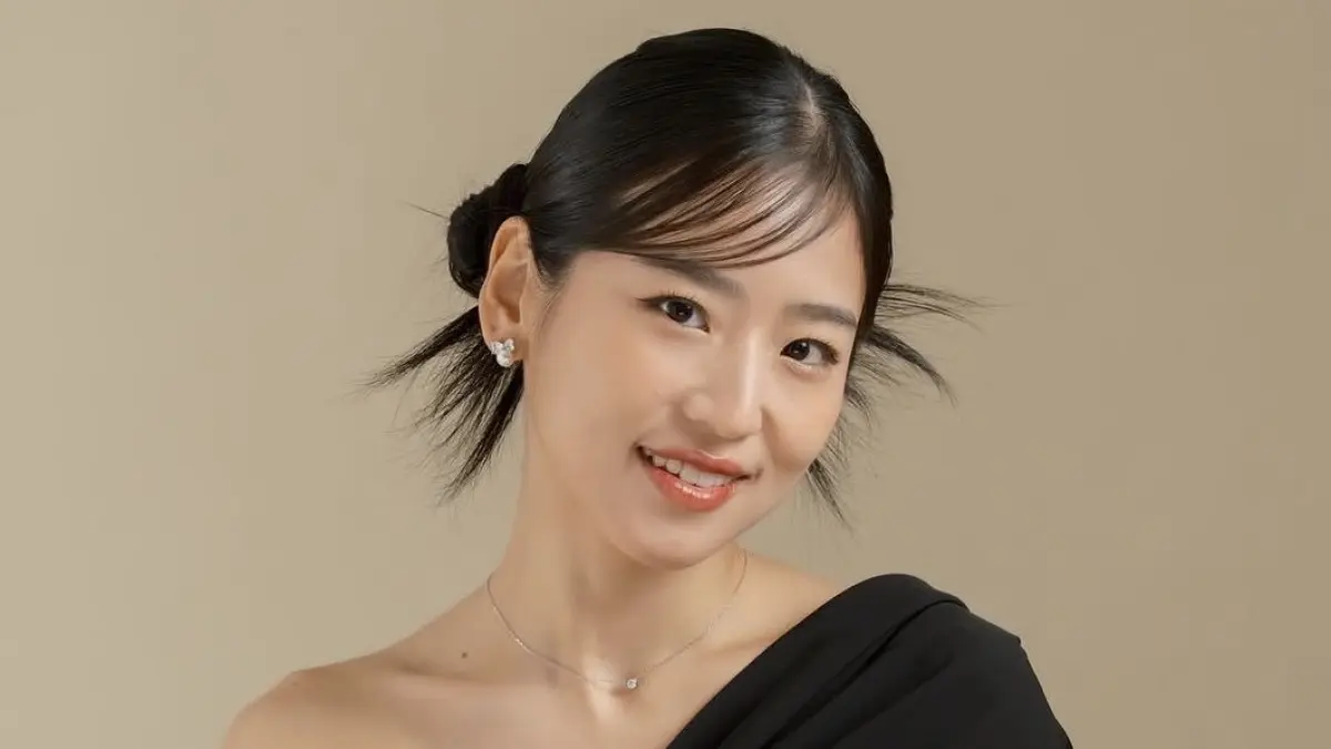 PEDULI: Haruka Nakagawa donasikan rambut untuk pejuang kanker. (Foto: Instagram/haruuuu_chan)
