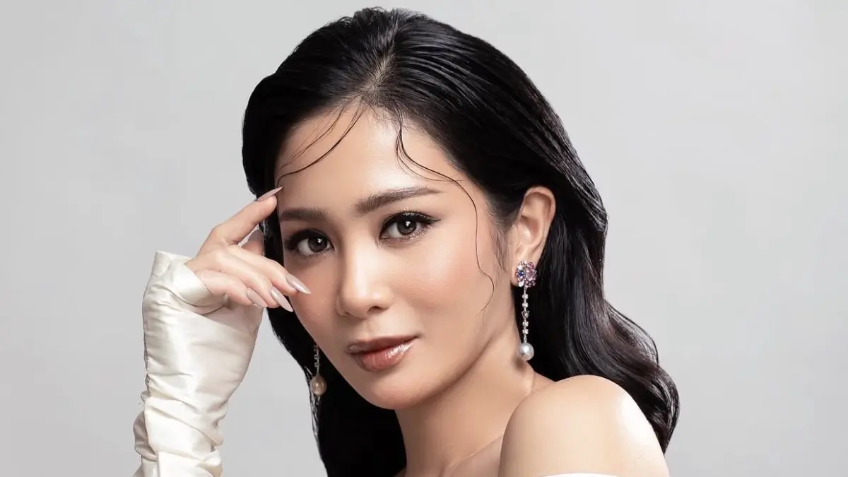 BUKA SUARA: Bunga Zainal mengklarifikasi tudingan keluarga lewat live Tiktok dan mengundang perhatian publik. (Foto: Instagram/bungazainal05)