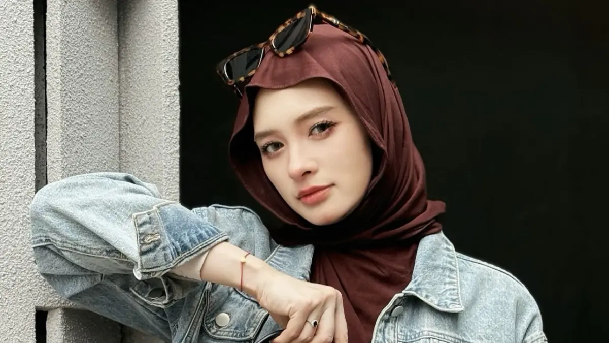 KASUS: Inara Rusli terseret kasus hukum pasca dilaporkan Wardatina Mawa terkait pasal perzinahan. (Foto: Instagram/mommy_starla) 