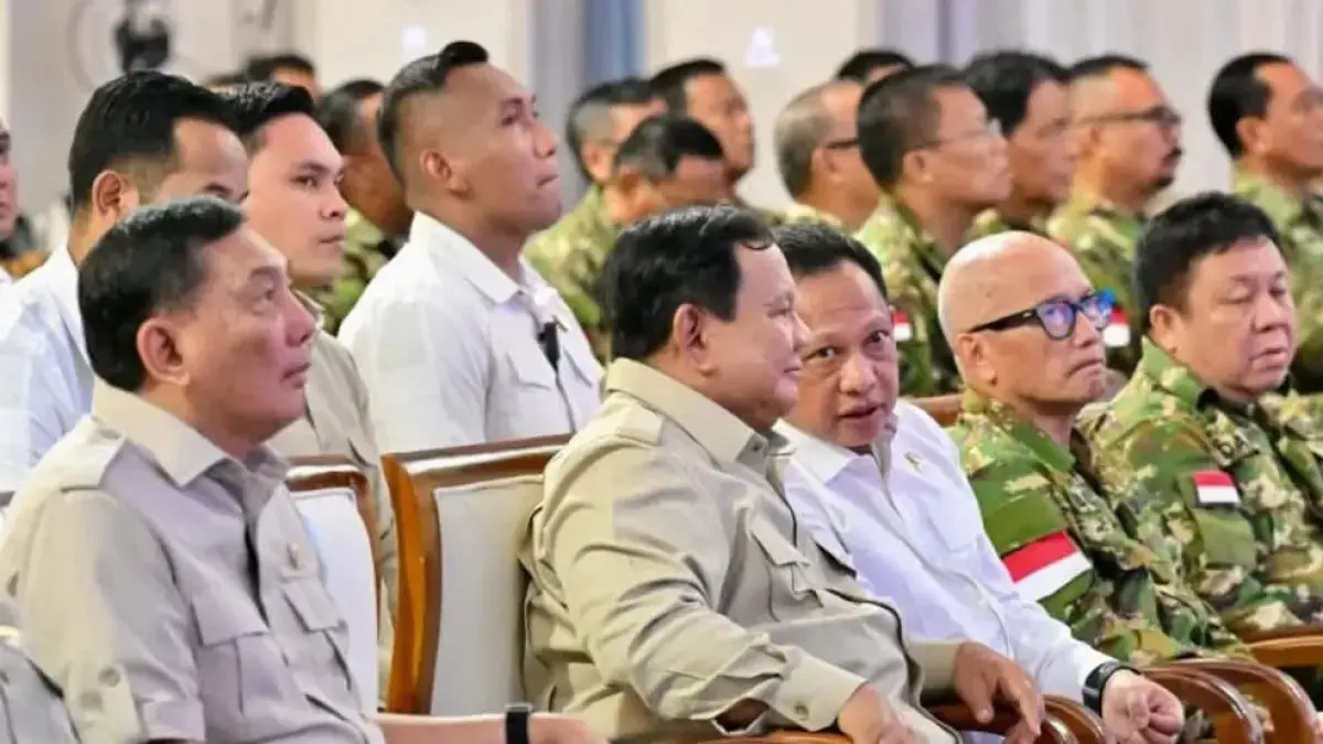 DATANG LANGSUNG: Presiden Prabowo Subianto pada Kursus Pemantapan Pimpinan Daerah bagi Ketua DPRD Seluruh Indonesia” yang digelar di Akademi Militer Magelang, Sabtu (18/4). (Setpres)
