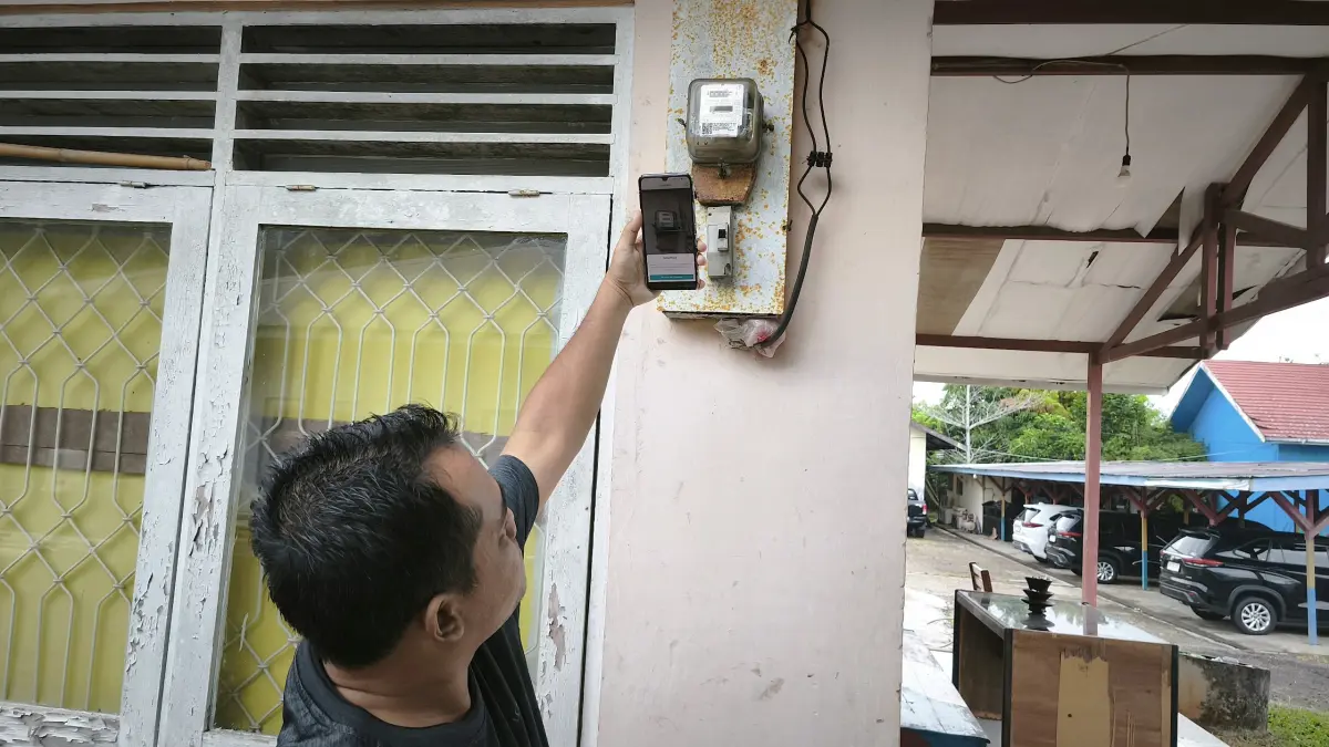 MUTAKHIR: Melalui PLN Mobile, PLN terus berkomitmen menghadirkan layanan berbasis digital yang memberikan kemudahan bagi pelanggan, sekaligus mendukung peningkatan kualitas pelayanan kelistrikan di Kalselteng.
