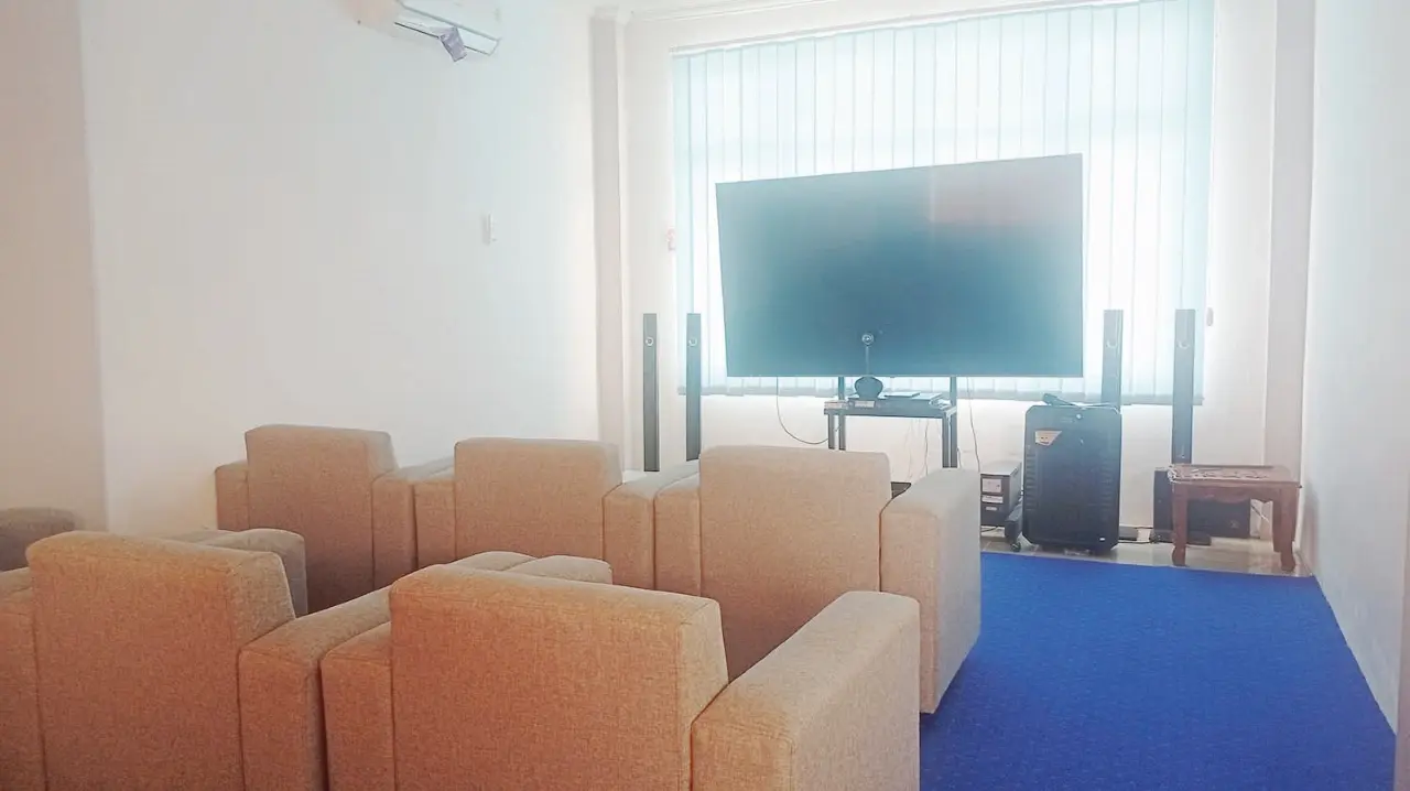 RUANG AUDIO VISUAL