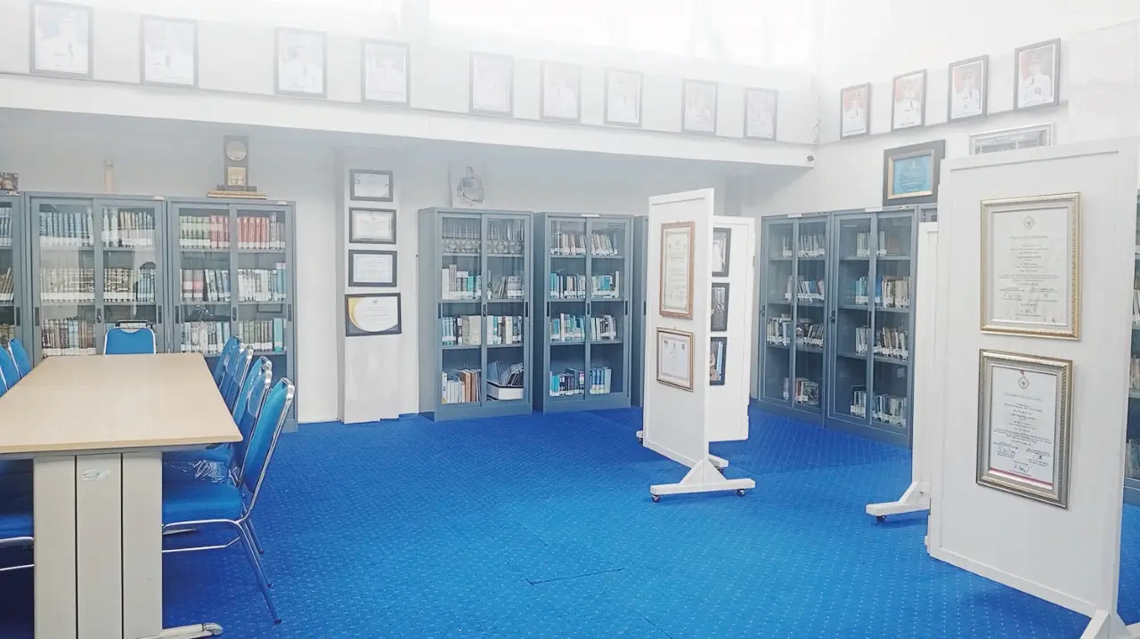 RUANG REFERENSI