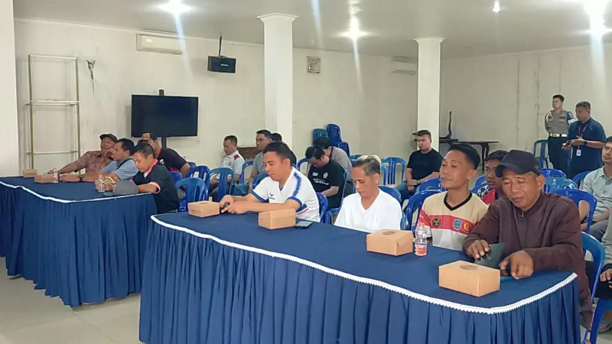 TECHNICAL MEETING: Turnamen sepak bola Kapolres HST Cup 2026 akan dimulai besok di Stadion Murakata.