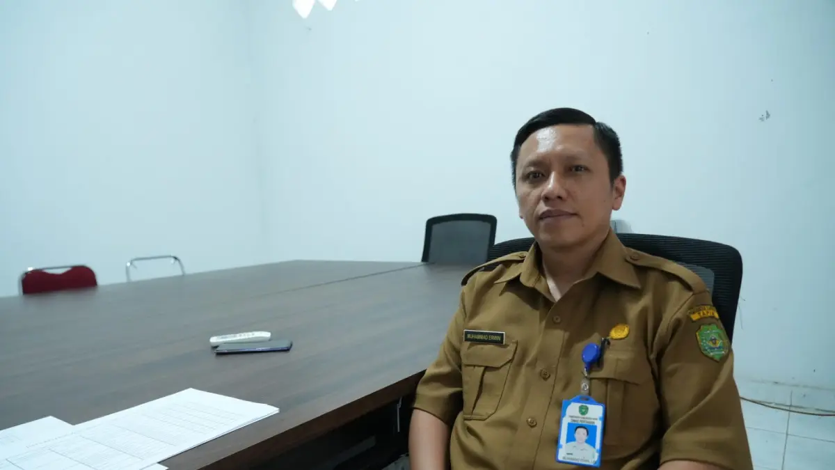 Kepala Bidang Peternakan dan Kesehatan Hewan Dinas Pertanian Tapin, Muhammad Erwin, menyampaikan ketersediaan sapi di Tapin aman di Hari Raya Iduladha 2026. (Rasidi Fadli/Radar Banjarmasin)&nbsp;