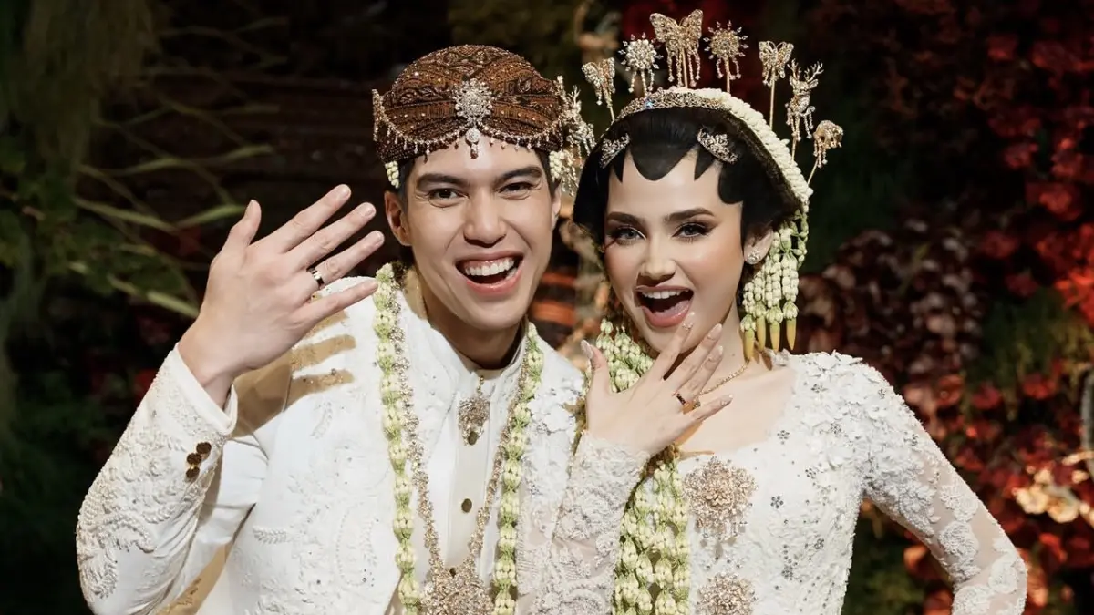 RESMI: Syifa Hadju dan El Rumi resmi menikah, Minggu (26/4). (Foto: Instagram/syifahadju)