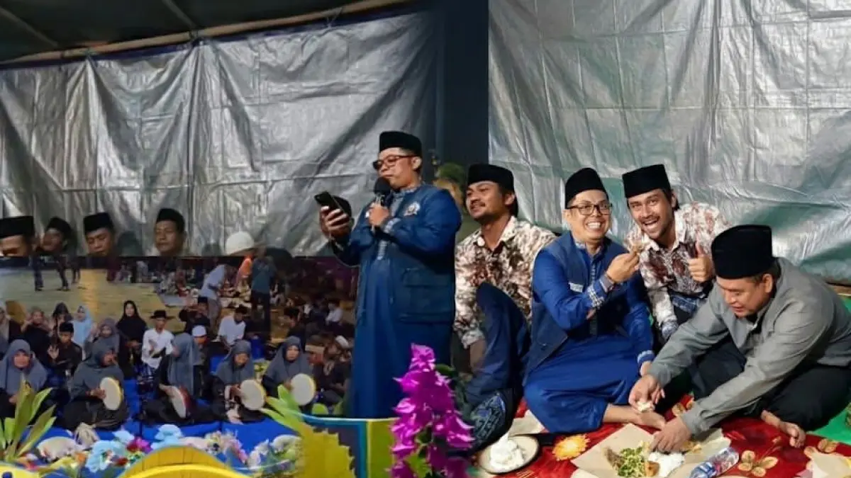 CERIA: Suasana acara HUT ke-41 Desa Wonorejo, Kabupaten Kotabaru, Jumat (24/4/2026) malam.(Foto: Rahmad untuk Radar Banjarmasin) 